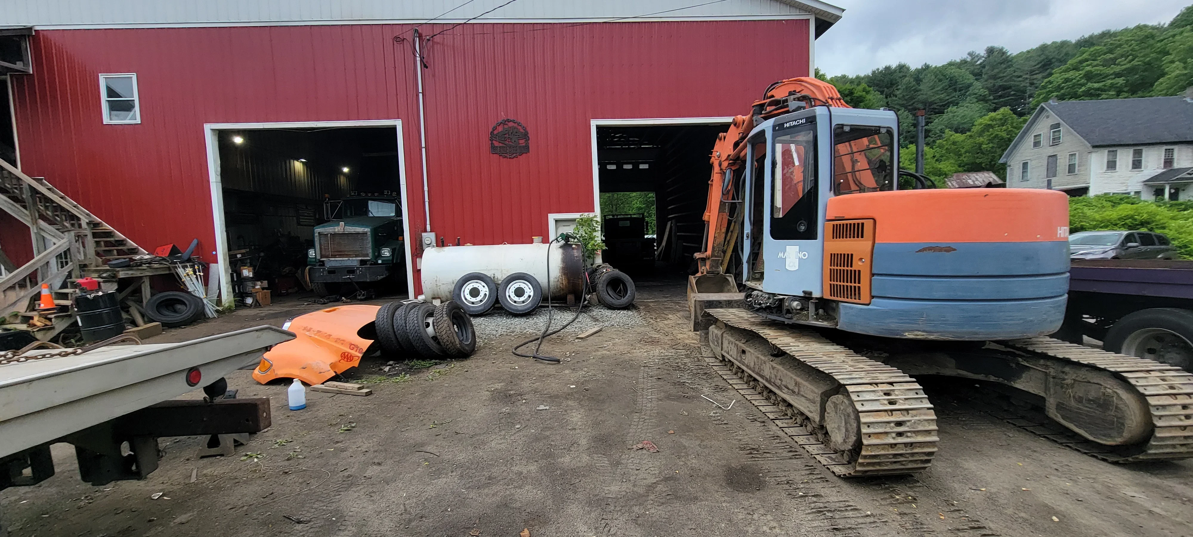 Excavator Transport and Repair