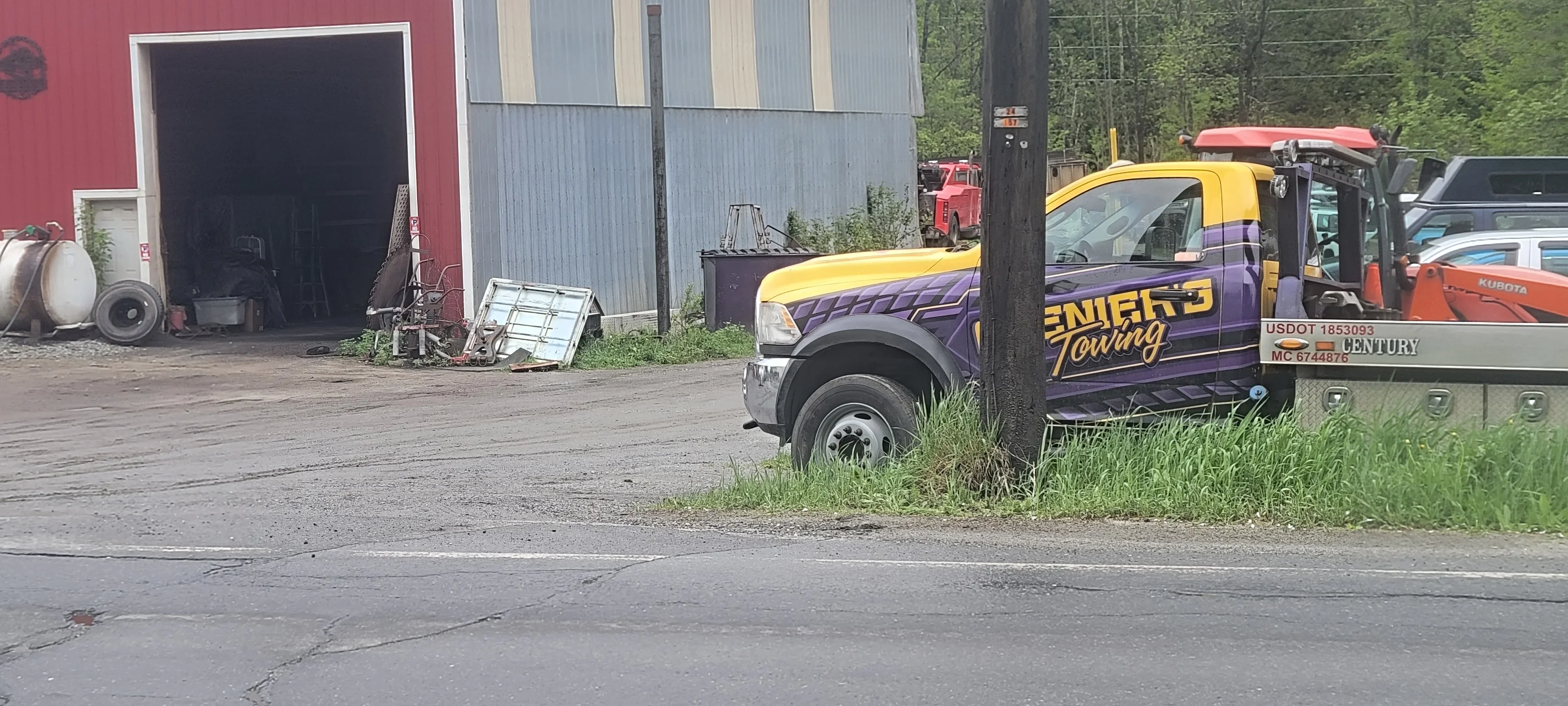 Enfield Towing Truck and Shop