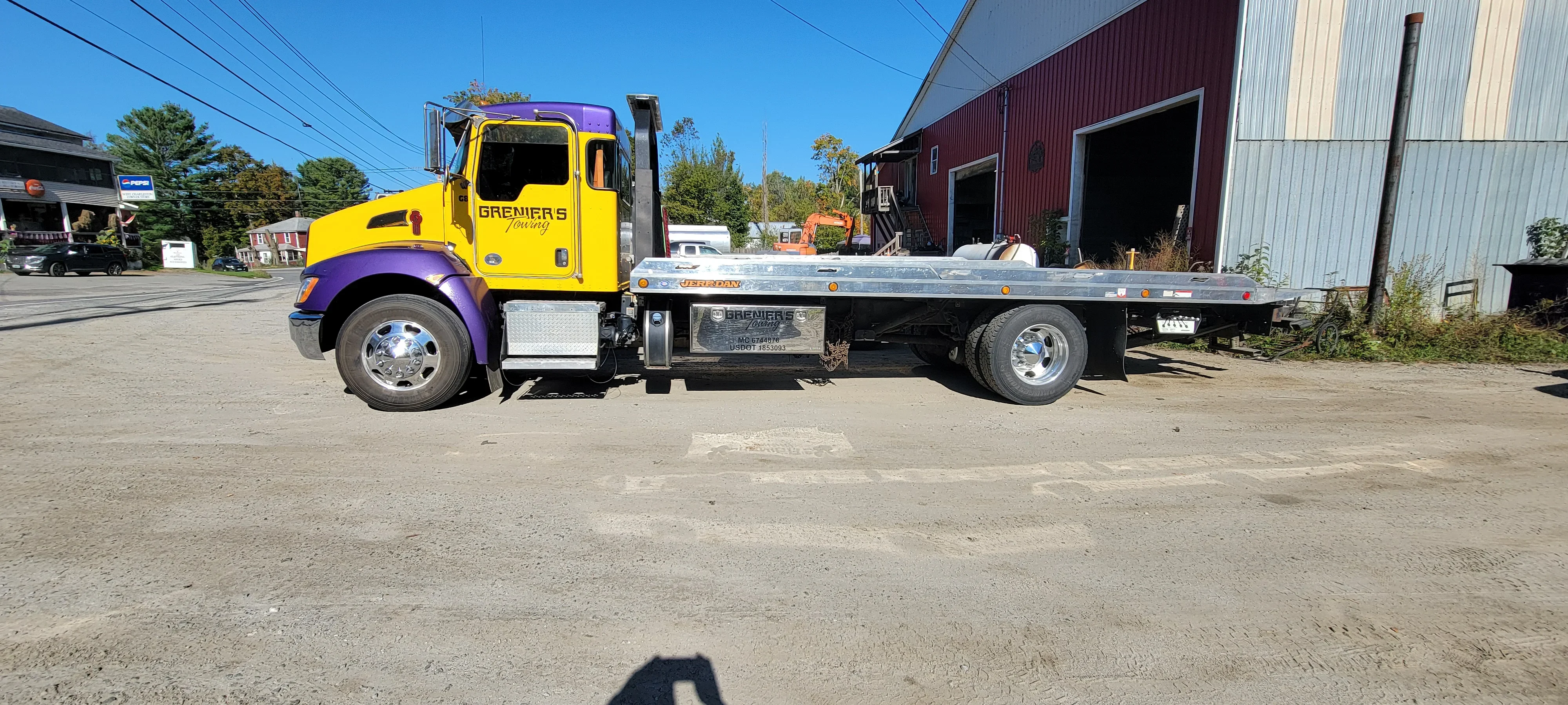 Flatbed Tow Truck Service