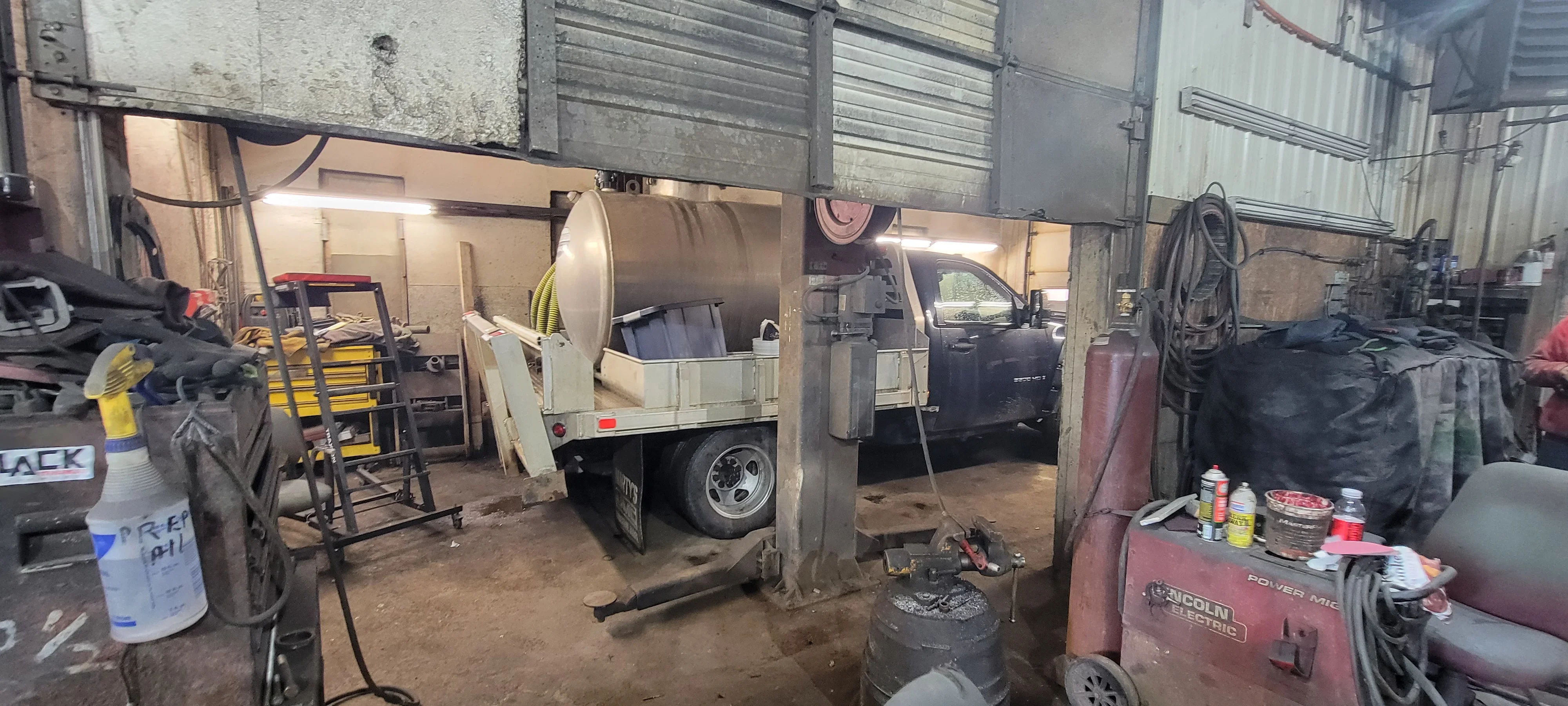 Truck Repair Shop Lift